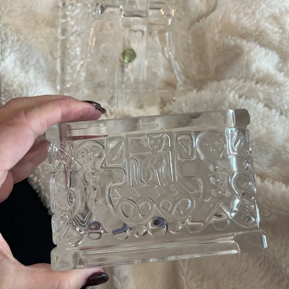 Williams Sonoma Glass Gingerbread House cookie jar